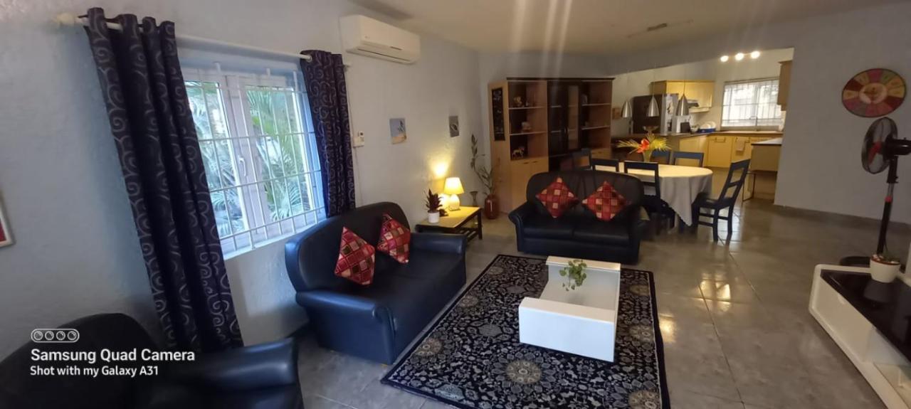 Apartment Opp Swimming Poll, Ground Floor, Flic en Flac