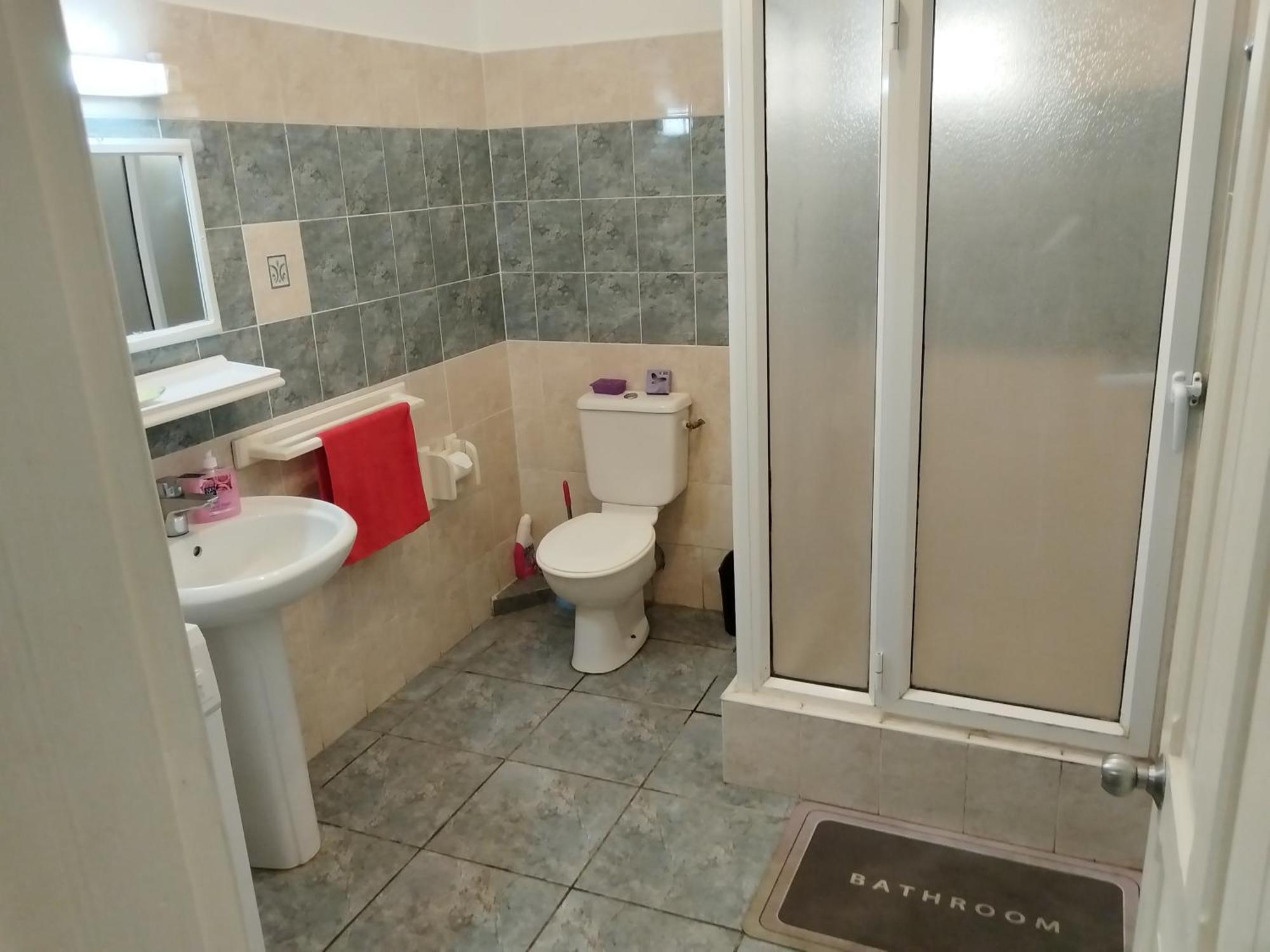 Opp Swimming Poll, Ground Floor, Apartment Flic en Flac